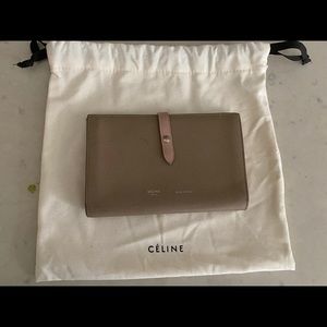 AUTH Celine Large Multifunction Leather Wallet